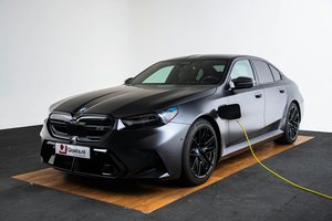 BMW M5 sedan