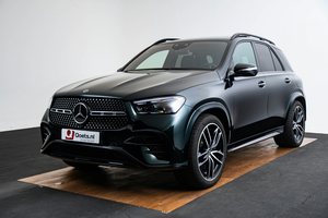 Mercedes GLE 400e in het groen linksvoor